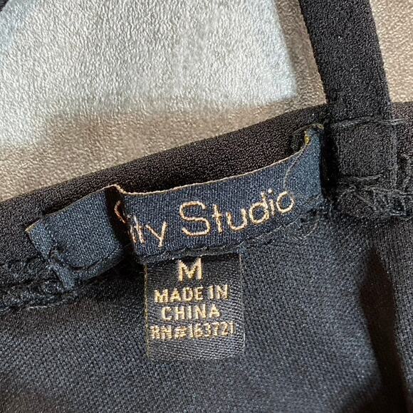 CITY STUDIO Juniors' Black Side Ruched V-Neck Cross Back Bodycon Mini Dress SZ M - Picture 11 of 14